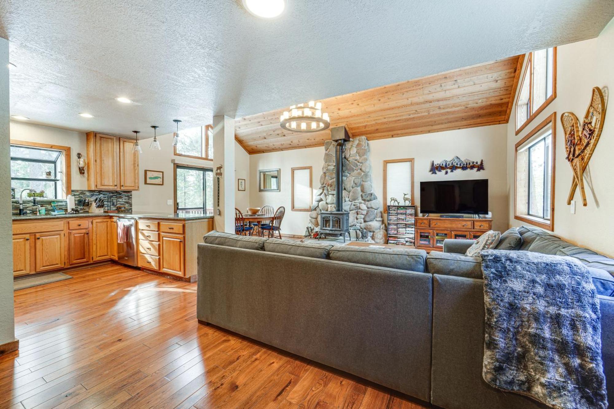 Family-Friendly Truckee Cabin In Tahoe Donner! Ngoại thất bức ảnh